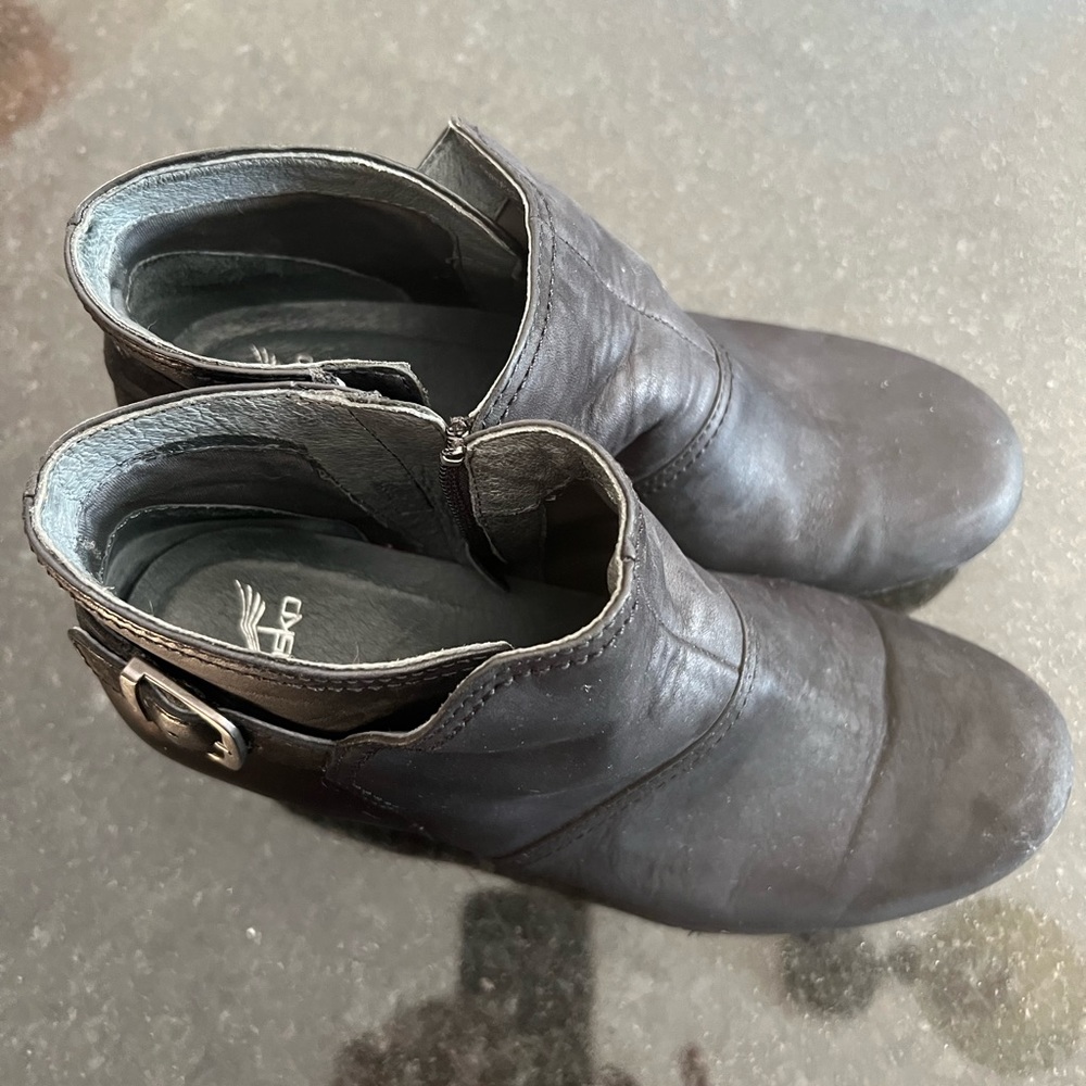 Black Dansko Boots
